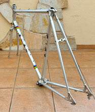 Load image into Gallery viewer, 57cm Alan Super Record Frameset 1980s