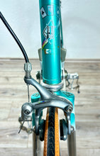 Load image into Gallery viewer, 60cm Luciano Paletti Road Bike