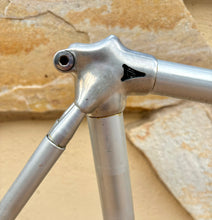 Load image into Gallery viewer, 57cm Alan Super Record Frameset 1980s