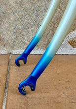 Load image into Gallery viewer, 52cm Benotto Vintage Road Race Frameset