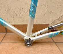 Load image into Gallery viewer, 60cm Patelli Super Corsa Frameset