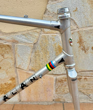 Load image into Gallery viewer, 57cm Alan Super Record Frameset 1980s