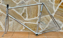 Load image into Gallery viewer, 57cm Cinelli SC Supercorsa Frameset 2018 model