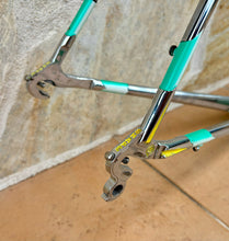 Load image into Gallery viewer, 55cm Cicli Boschetti Columbus Multishape frame - 1990 model