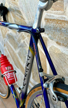 Load image into Gallery viewer, 54cm Chesini Criterium Road Race Bike