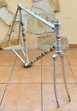 Load image into Gallery viewer, 57cm Alan Super Record Frameset 1980s