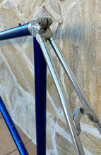 Load image into Gallery viewer, 57cm Vitus 979 Dural Frameset - Mavic bb, Stronglight hs