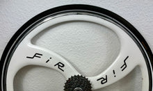 Load image into Gallery viewer, FIR Tre Razze Carbon Trispoke Rear Wheel 26#