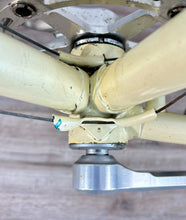 Load image into Gallery viewer, Virginia Vintage Road Race Bike