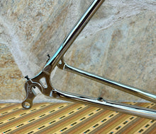 Load image into Gallery viewer, Cicli Boschetti SLX Crono Lo Pro TT Frameset - NOS