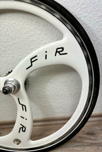 Load image into Gallery viewer, FIR Tre Razze Carbon Trispoke Rear Wheel 26#