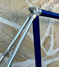 Load image into Gallery viewer, 57cm Vitus 979 Dural Frameset - Mavic bb, Stronglight hs