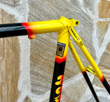 Load image into Gallery viewer, Rino Boschetti Custom Multishape Frameset - NOS fork