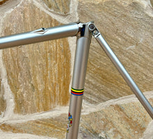 Load image into Gallery viewer, 57cm Cinelli SC Supercorsa Frameset 2018 model