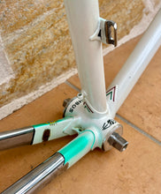 Load image into Gallery viewer, 55cm Cicli Boschetti Columbus Multishape frame - 1990 model