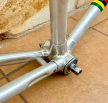 Load image into Gallery viewer, 57cm Alan Super Record Frameset 1980s