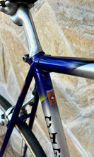 Load image into Gallery viewer, 54cm Chesini Criterium Road Race Bike