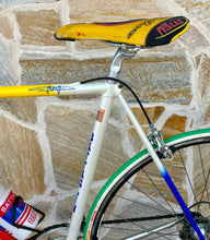 Load image into Gallery viewer, 55cm Battaglin Vintage Road Race Bike