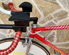 Load image into Gallery viewer, 55cm Cinelli Caramanti by Vetta Lo Pro Pursuit Bike