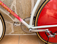 Load image into Gallery viewer, 55cm Cinelli Caramanti by Vetta Lo Pro Pursuit Bike