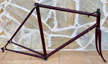 Load image into Gallery viewer, 55cm Eddy Merckx Reynolds 531 Road Race Frame