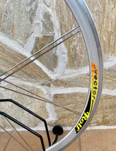 Load image into Gallery viewer, Rolf Vector Pro Wheelset 700c