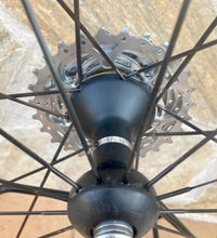 Load image into Gallery viewer, Campagnolo Neutron Asymmetrical Wheelset For Clincher 700c