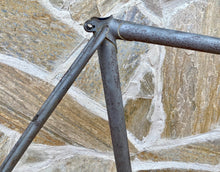 Load image into Gallery viewer, NOS 60,5cm Cicli Boschetti Vintage Steel Road Bike Frame - 1970s