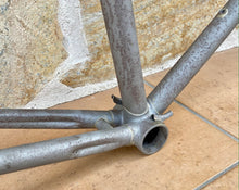 Load image into Gallery viewer, NOS 60,5cm Cicli Boschetti Vintage Steel Road Bike Frame - 1970s