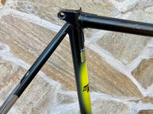 Load image into Gallery viewer, 55cm Diamant Columbus MAX Frameset
