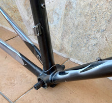 Load image into Gallery viewer, 55cm Diamant Columbus MAX Frameset