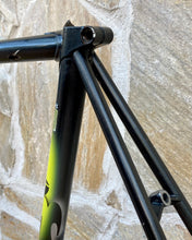 Load image into Gallery viewer, 55cm Diamant Columbus MAX Frameset