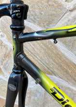 Load image into Gallery viewer, 55cm Diamant Columbus MAX Frameset