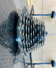 Load image into Gallery viewer, 700c Mavic Comete Disc & Cosmic Carbone Wheelset