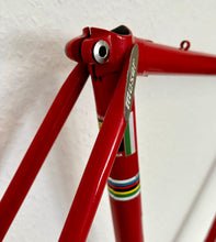 Load image into Gallery viewer, 57cm Moser Vintage Steel Frame - 1970s