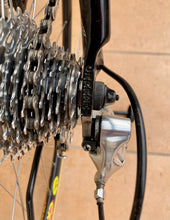 Load image into Gallery viewer, 52,5cm Carrera Podium Road Racing Bike