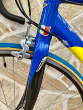 Load image into Gallery viewer, 52,5cm Carrera Podium Road Racing Bike