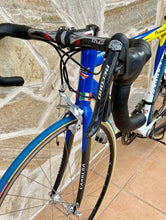Load image into Gallery viewer, 52,5cm Carrera Podium Road Racing Bike