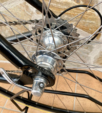 Load image into Gallery viewer, 52,5cm Carrera Podium Road Racing Bike