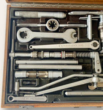 Load image into Gallery viewer, Campagnolo Mechanics Wooden Master Tool Box #3380