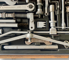 Load image into Gallery viewer, Campagnolo Mechanics Wooden Master Tool Box #3380