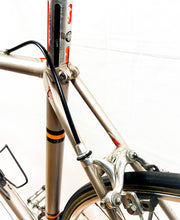 Load image into Gallery viewer, Vintage road race bike Chesini Precision - 1970s