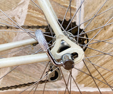 Load image into Gallery viewer, 56cm Pinarello Banesto Replica vintage bike