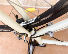 Load image into Gallery viewer, 56cm Pinarello Banesto Replica vintage bike