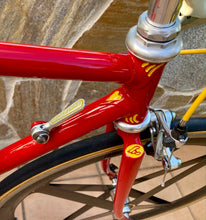 Load image into Gallery viewer, 58cm Cinelli Vetta Vintage Crono Lo Pro Pursuit Bike