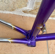 Load image into Gallery viewer, 56 cm Cicli Boschetti SLX Vintage Road Bike Frame NOS