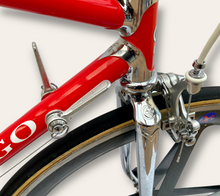 Load image into Gallery viewer, 55cm Colnago Vintage Lo Pro TT Crono Bike