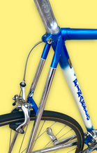 Load image into Gallery viewer, Pinarello TT Vintage Lo Pro Crono Bike