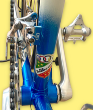 Load image into Gallery viewer, Pinarello TT Vintage Lo Pro Crono Bike