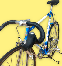 Load image into Gallery viewer, Pinarello TT Vintage Lo Pro Crono Bike